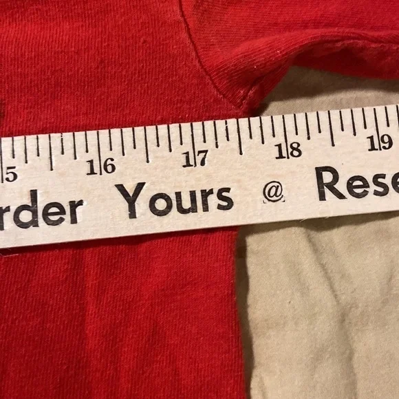 Men’s Kelly Clarkson my December 2008 concert T-shirt in size medium - Picture 8 of 8